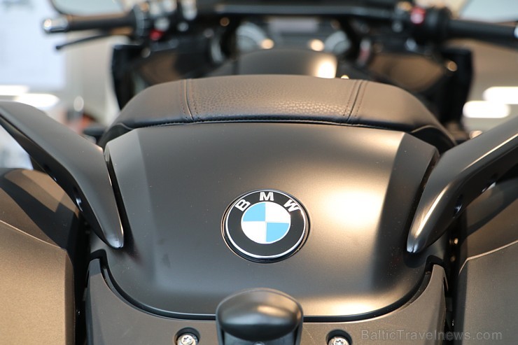 Inchcape Motors Latvija piedāvā jaunu motociklu BMW K 1600 B ceļošanai 205145