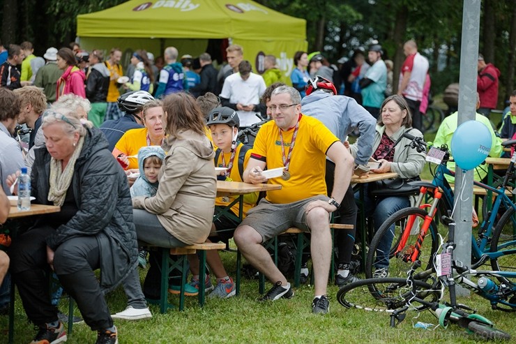 Siguldā  aizvadīts jau 27. Latvijas Riteņbraucēju vienības brauciens 206174