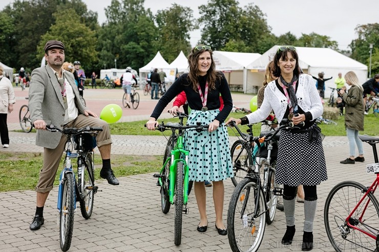 Siguldā  aizvadīts jau 27. Latvijas Riteņbraucēju vienības brauciens 206175