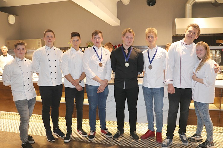 «Riga Food 2017» ietvaros «Pavāru klubs» noskaidro 2017.gada labāko pavāru un pavārzelli 206526
