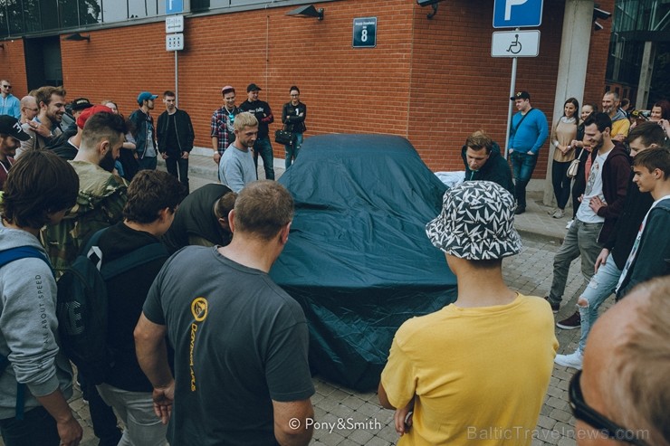 Pie Rīgas Motormuzeja aizvadīts gada pēdējais klasisko transportlīdzekļu pasākums «Youngtimer Cars&Coffee» Pie Rīgas Motormuzeja aizvadīts gada pēdējais klasisko transportlīdzekļu pasākums «Youngtimer Cars&Coffee» 206547
