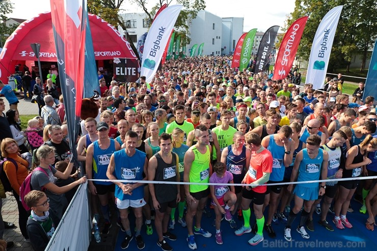 Brīvdienās aizvadīts 11. Valmieras maratons 207062