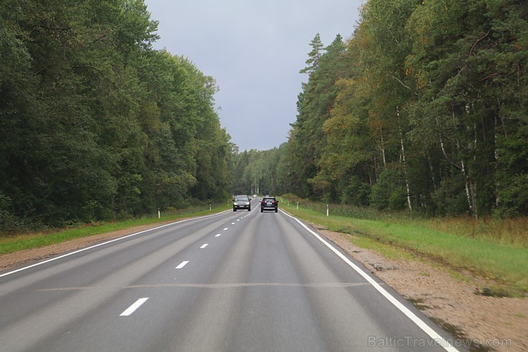 Travelnews.lv ar jauno Land Rover Discovery dodas pusdienot uz Rūmenes kafejnīcu 207142