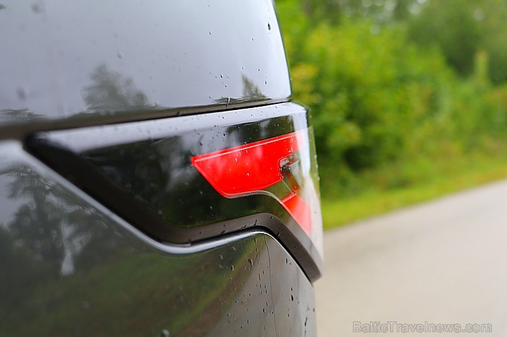 Travelnews.lv ar jauno Land Rover Discovery dodas pusdienot uz Rūmenes kafejnīcu 207229