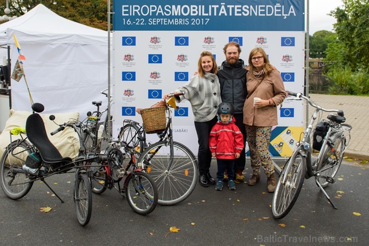 «Ar velo uz darbu» dienā simtiem rīdzinieku izvēlas divriteni 207336