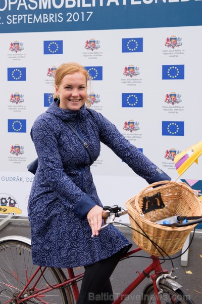 «Ar velo uz darbu» dienā simtiem rīdzinieku izvēlas divriteni 207360