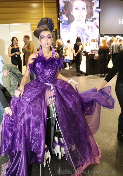 Skaistumkopšanas izstāde «Baltic Beauty 2017» pulcē lielu skaitu apmeklētāju 210508