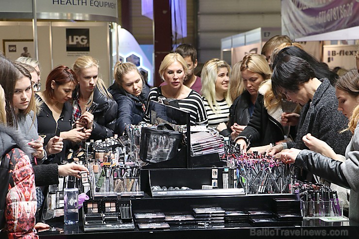 Skaistumkopšanas izstāde «Baltic Beauty 2017» pulcē lielu skaitu apmeklētāju 210551