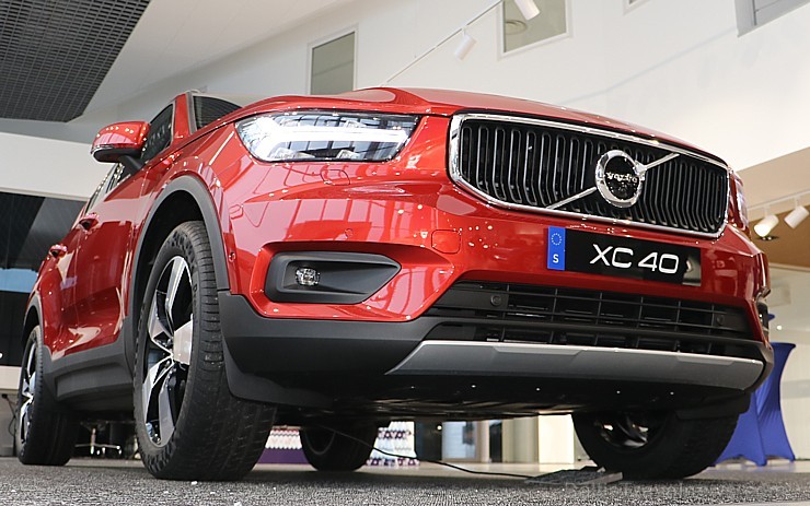 Latvijā pirmo reizi tiek prezentēts pilsētas apvidus automobilis «Volvo XC40» 212269