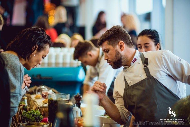 «Restaurant Service» (restorāni - «Bibliotēka Nr.1» un «Kolonāde. Mūsu stāsti») pārvērš Dubultu dzelzceļa staciju par gardēžu paradīzi 212350