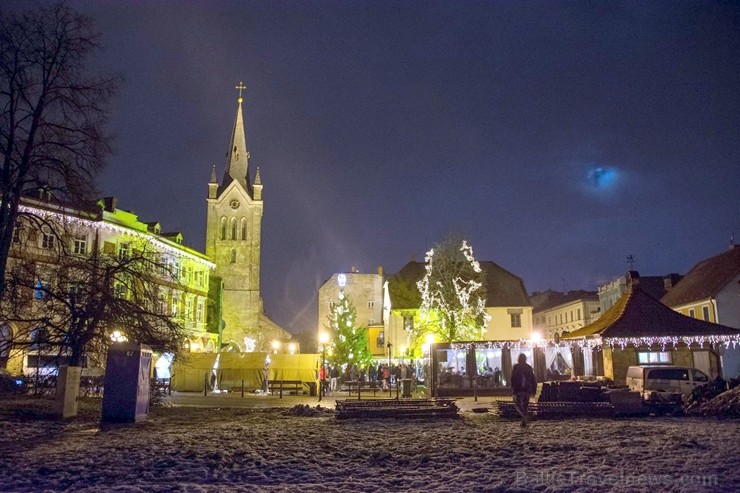 Cēsīs sācies Ziemassvētku brīnuma gaidīšanas laiks 212387