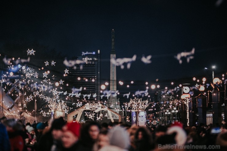 Rīgas «Street Food» festivāla laikā īpaši apmeklēta bija gardumu pilnā «Aqua Luna» telts 214856