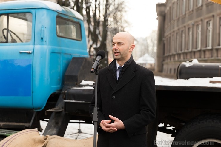 Pie Valsts Kancelejas aizvada Barikādēm veltītu pasākumu 214972