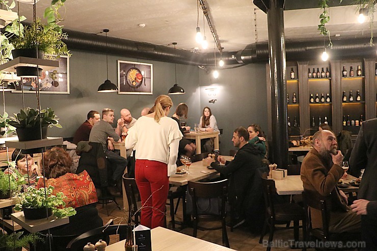 Alus un grila restorāns Vecrīgā «Easy Beer» 31.01.2018 svin viena gada jubileju 215390