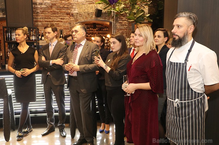 Vecrīgas 5 zvaigžņu viesnīca «Pullman Riga Old Town» 1.02.2018 atklāj Rīgas Arhitektūras balvas plāksni Vecrīgas 5 zvaigžņu viesnīca «Pullman Riga Old Town» 1.02.2018 atklāj Rīgas Arhitektūras balvas plāksni 216414
