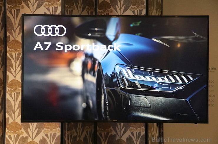 Latvijas Nacionālais mākslas muzejā jaunais «Audi A7 Sportback» prezentējas ar labāko šampānieti 218622