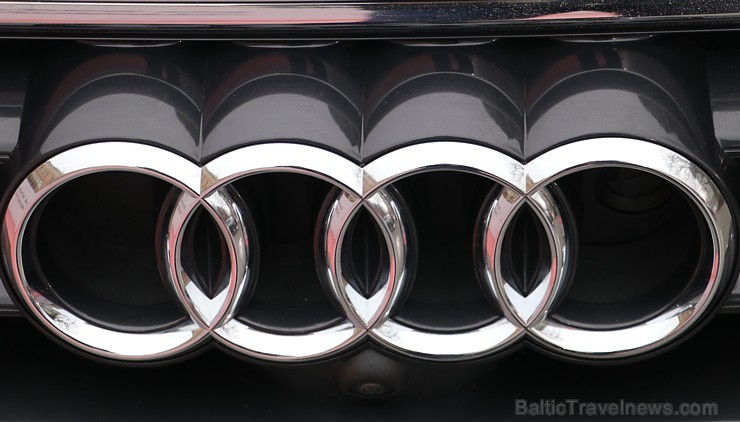 Latvijas Nacionālais mākslas muzejā jaunais «Audi A7 Sportback» prezentējas ar labāko šampānieti 218633