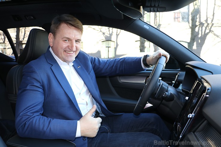 Travelnews.lv ar jauno «Volvo XC40» apceļo Vidzemi un Siguldu 219173