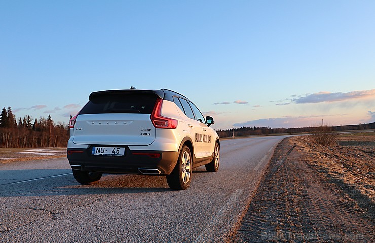 Travelnews.lv ar jauno «Volvo XC40» apceļo Vidzemi un Siguldu 219208