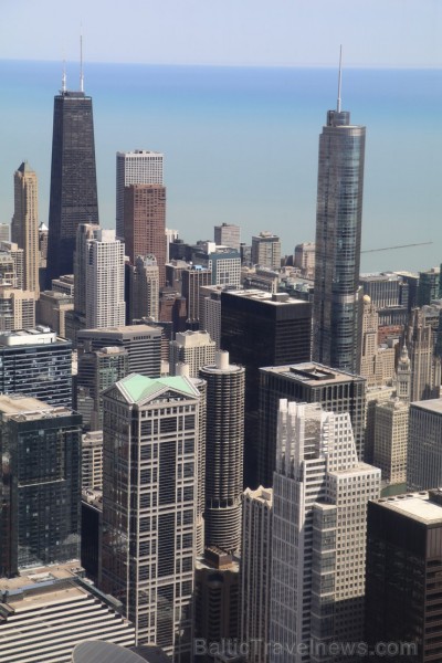 Travelnews.lv apmeklē Čikāgas augstākās ēkas Vilisa torņa skata platformu «Skydeck Chicago». Atbalsta: Finnair Travelnews.lv apmeklē Čikāgas augstākās ēkas Vilisa torņa skata platformu «Skydeck Chicago». Atbalsta: Finnair 221882