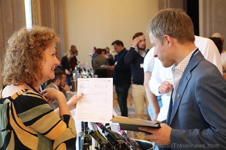 Vīna pazinēji 8.05.2018 iepazīst «Simply Italian Great Wines» prezentētos vīnus no Itālijas, ko organizē «B2B Baltic Travel» un «International Event & Vīna pazinēji 8.05.2018 iepazīst «Simply Italian Great Wines» prezentētos vīnus no Itālijas, ko organizē «B2B Baltic Travel» un «International Event & 222388
