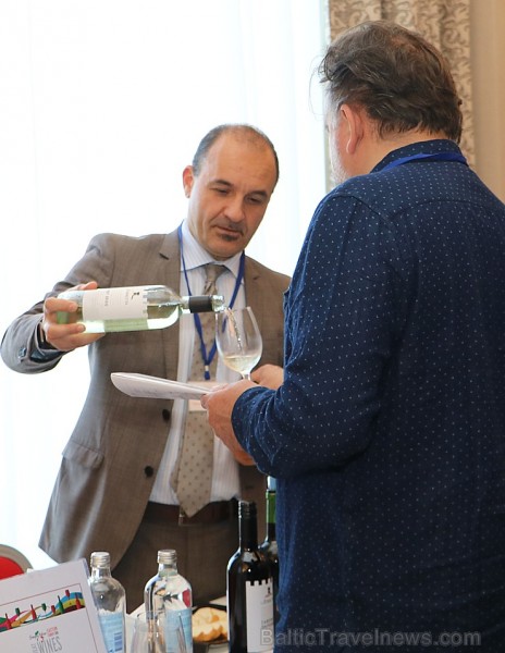 Vīna pazinēji 8.05.2018 iepazīst «Simply Italian Great Wines» prezentētos vīnus no Itālijas, ko organizē «B2B Baltic Travel» un «International Event & Vīna pazinēji 8.05.2018 iepazīst «Simply Italian Great Wines» prezentētos vīnus no Itālijas, ko organizē «B2B Baltic Travel» un «International Event & 222390