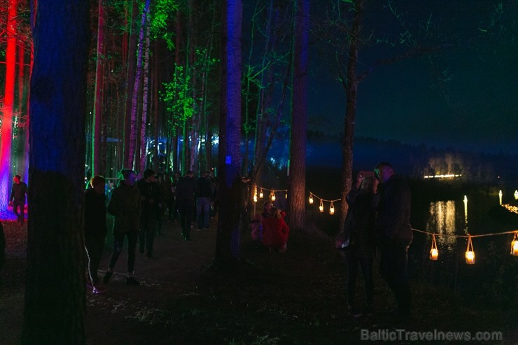 Valmierā norit ikgadējā «Maģisko sajūtu nakts 2018» 222444