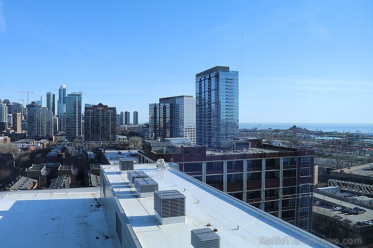 Travelnews.lv iepazīst divas Čikāgas viesnīcas - «Marriott Marquis Chicago» un «Kimpton Hotel Monaco Chicago».
Atbalsta: Finnair Travelnews.lv iepazīst divas Čikāgas viesnīcas - «Marriott Marquis Chicago» un «Kimpton Hotel Monaco Chicago».
Atbalsta: Finnair 222680
