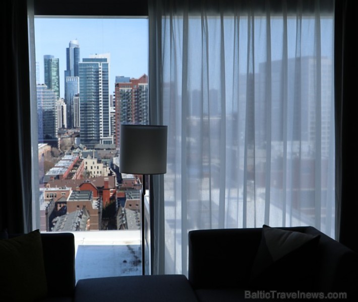 Travelnews.lv iepazīst divas Čikāgas viesnīcas - «Marriott Marquis Chicago» un «Kimpton Hotel Monaco Chicago».
Atbalsta: Finnair Travelnews.lv iepazīst divas Čikāgas viesnīcas - «Marriott Marquis Chicago» un «Kimpton Hotel Monaco Chicago».
Atbalsta: Finnair 222692
