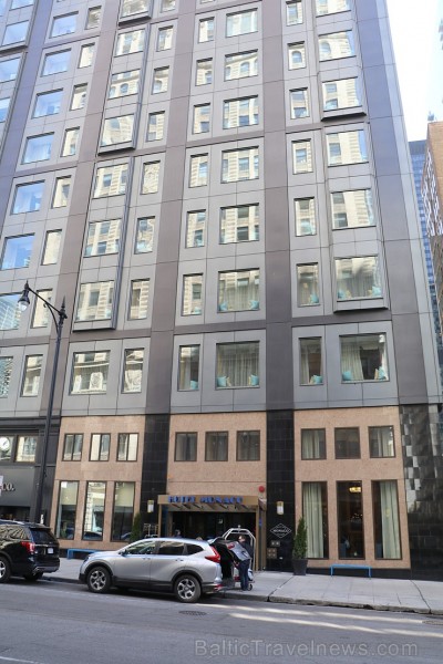 Travelnews.lv iepazīst divas Čikāgas viesnīcas - «Marriott Marquis Chicago» un «Kimpton Hotel Monaco Chicago».
Atbalsta: Finnair Travelnews.lv iepazīst divas Čikāgas viesnīcas - «Marriott Marquis Chicago» un «Kimpton Hotel Monaco Chicago».
Atbalsta: Finnair 222699