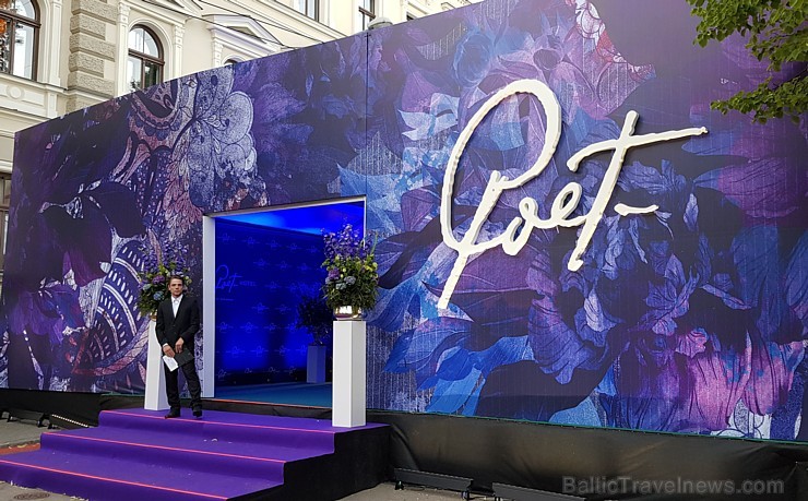 Travelnews.lv piedāvā dažus fotomirkļus no grandiozās Rīgas 5 zvaigžņu viesnīcas «Grand Poet by Semarah Hotels» atklāšanas 31.05.2018. Foto: Samsung N Travelnews.lv piedāvā dažus fotomirkļus no grandiozās Rīgas 5 zvaigžņu viesnīcas «Grand Poet by Semarah Hotels» atklāšanas 31.05.2018. Foto: Samsung N 224428