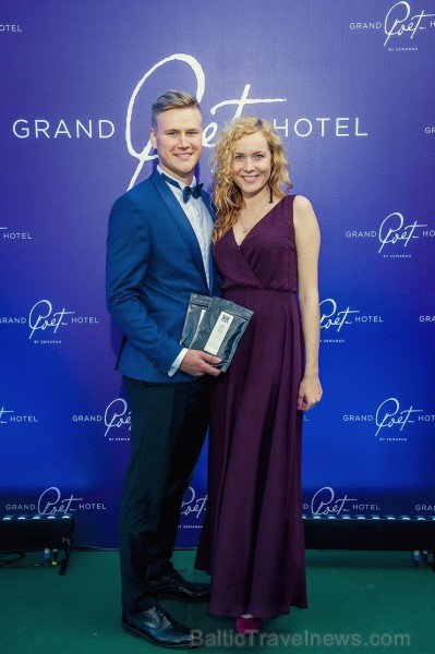 Travelnews.lv piedāvā dažus fotomirkļus no grandiozās Rīgas 5 zvaigžņu viesnīcas «Grand Poet by Semarah Hotels» atklāšanas. Foto: Grand Poet Hotel Travelnews.lv piedāvā dažus fotomirkļus no grandiozās Rīgas 5 zvaigžņu viesnīcas «Grand Poet by Semarah Hotels» atklāšanas. Foto: Grand Poet Hotel 224491