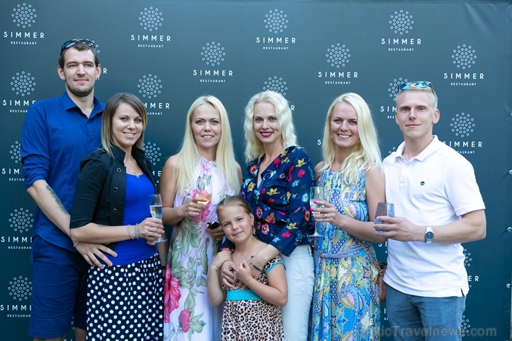 Jūrmalā 31.05.2108. ir atklāts ar vērienu jauns restorāns «Simmer» 224608