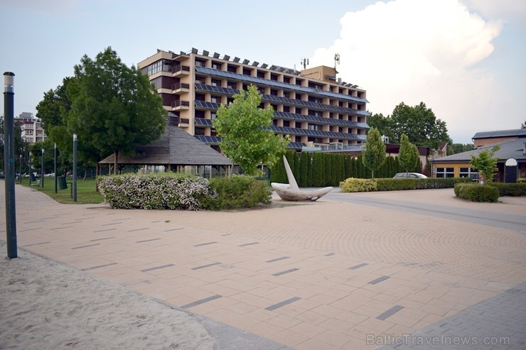 Ungārijas milzu ezeru Balatonu var sajaukt ar jūru 225417
