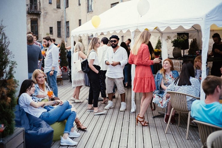 «Pullman Riga Old Town» viesnīcā ar ballīti atklāta skaistā jumta terase 225809