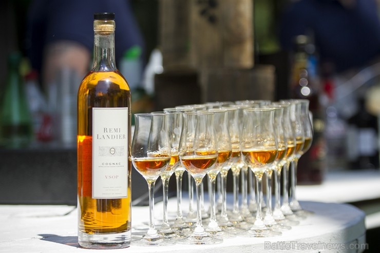 Jūrmalā grandiozi aizvada ielu ēdienu festivālu Gourmet Fair 225865