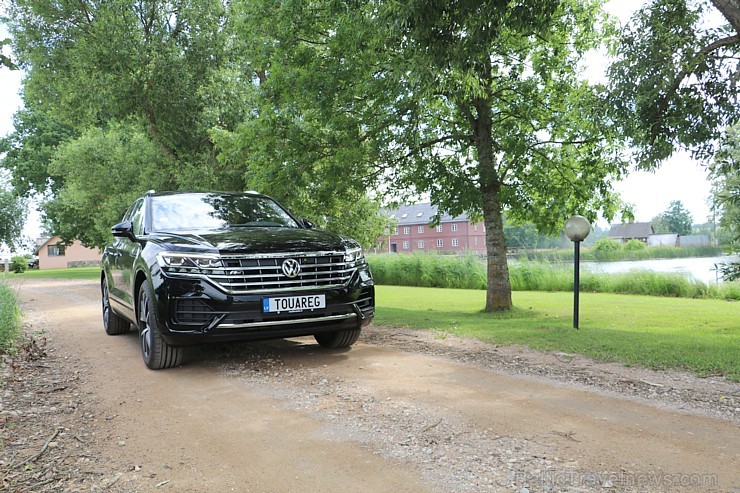 Travelnews.lv ar jauno «Volkswagen Touareg» apceļo Rūjienas novadu 228044