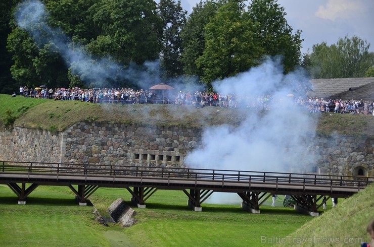 Daugavpils cietoksnī aizvada Dinaburg 1812 festivālu 228187