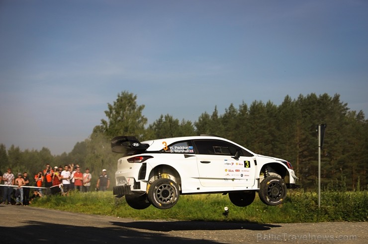 Igaunijā norisinās gada lielākais autosporta pasākums - Shell Helix Rally Estonia. Foto: Gatis Smudzis Igaunijā norisinās gada lielākais autosporta pasākums - Shell Helix Rally Estonia. Foto: Gatis Smudzis 228217
