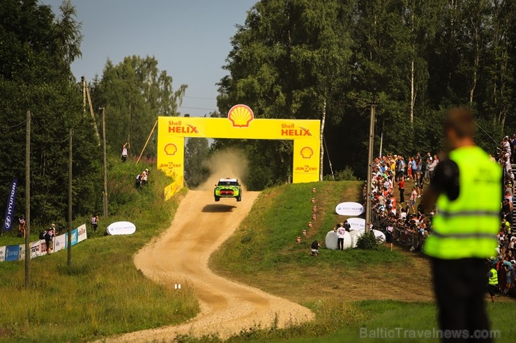 Igaunijā norisinās gada lielākais autosporta pasākums - Shell Helix Rally Estonia. Foto: Gatis Smudzis Igaunijā norisinās gada lielākais autosporta pasākums - Shell Helix Rally Estonia. Foto: Gatis Smudzis 228223