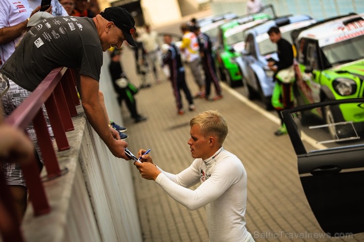 Igaunijā norisinās gada lielākais autosporta pasākums - Shell Helix Rally Estonia. Foto: Gatis Smudzis 228249