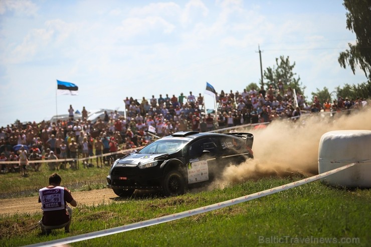 Igaunijā norisinās gada lielākais autosporta pasākums - Shell Helix Rally Estonia. Foto: Gatis Smudzis Igaunijā norisinās gada lielākais autosporta pasākums - Shell Helix Rally Estonia. Foto: Gatis Smudzis 228266