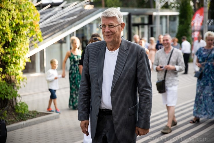 Ar krāšņu koncertu «Dzimuši Latvijā» atklāts 4. Jūrmalas Festivāls 228784
