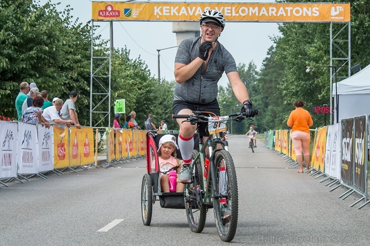 Spītējot svelmei, aizvada ikgadējo Ķekavas velomaratonu 229124