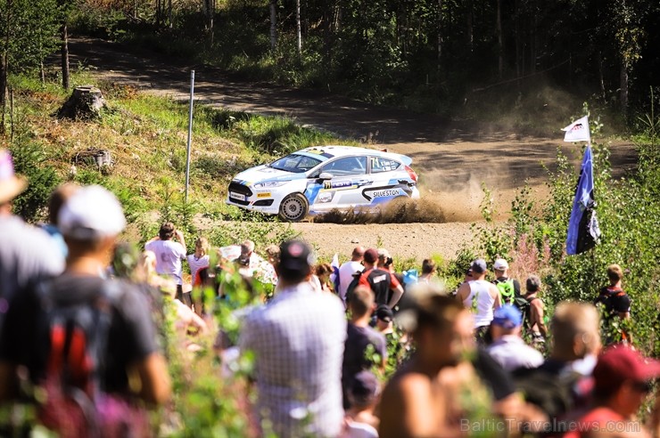 Somijas rallijā Neste Rally Finland 2018 aktīvi cīnās par uzvaru. Foto: Gatis Smudzis 229336