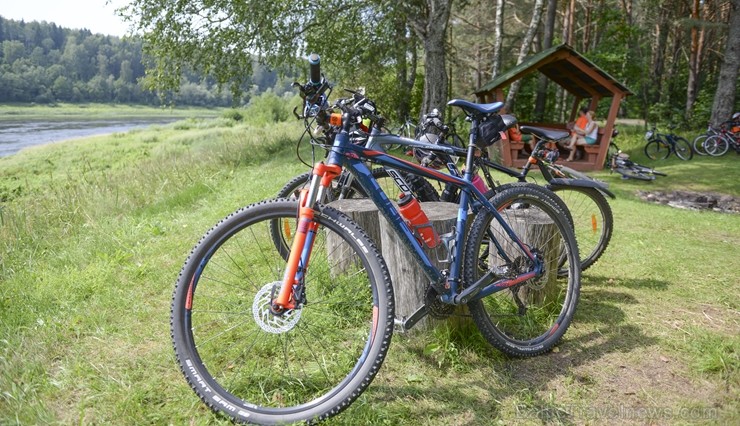 Krāslavas novadā atklāj jaunu reģionālo velomaršrutu Daugavas lokos 229638