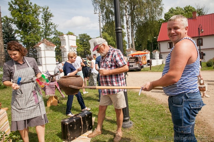 Krāslavā aizvada Starptautisko kulinārā mantojuma festivālu 229872