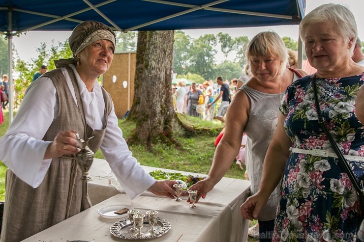 Krāslavā aizvada Starptautisko kulinārā mantojuma festivālu 229890