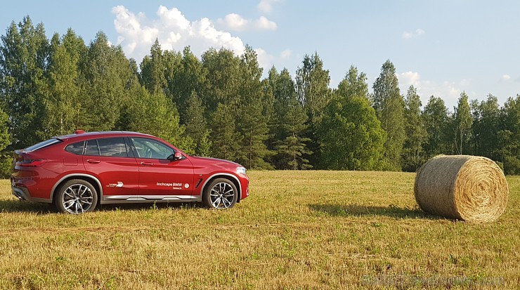 Travelnews.lv apceļo Vidzemi ar jauno «BMW X4» 230460