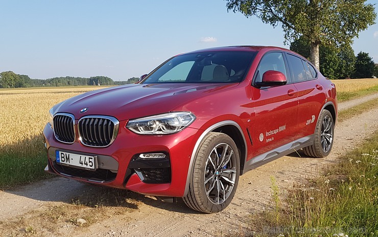 Travelnews.lv apceļo Vidzemi ar jauno «BMW X4» 230477